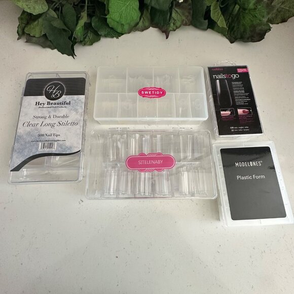 Various Clear Nail Tips Set - Picture 1 of 7